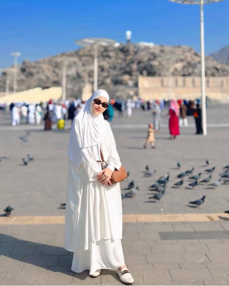 Instagram/ayutingting92